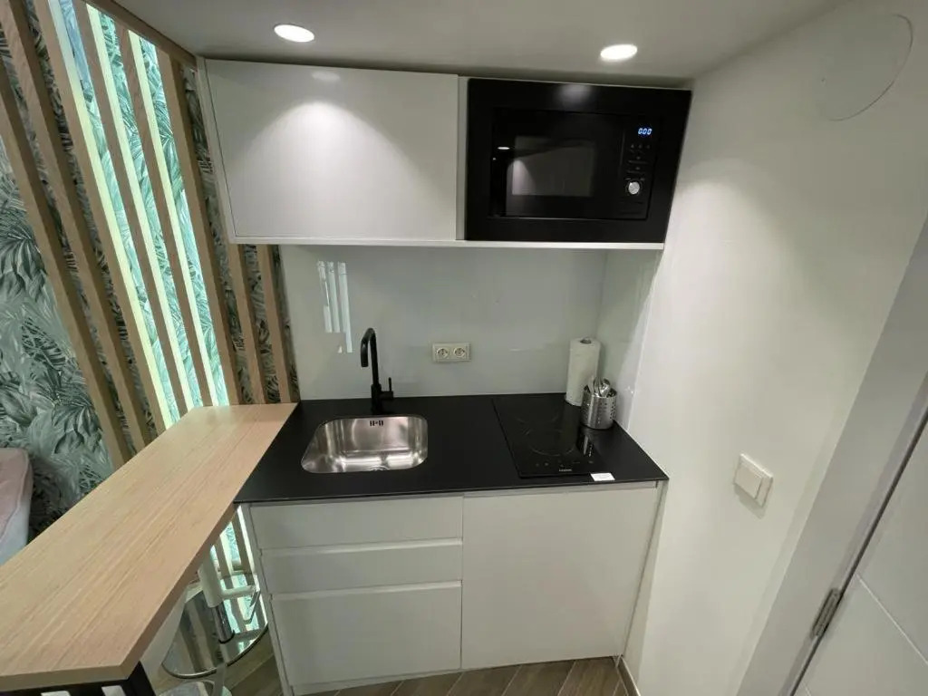 Zeus Design Mini Studio Vienna #5a