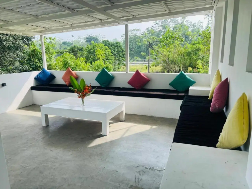 Villa Green Bamboo