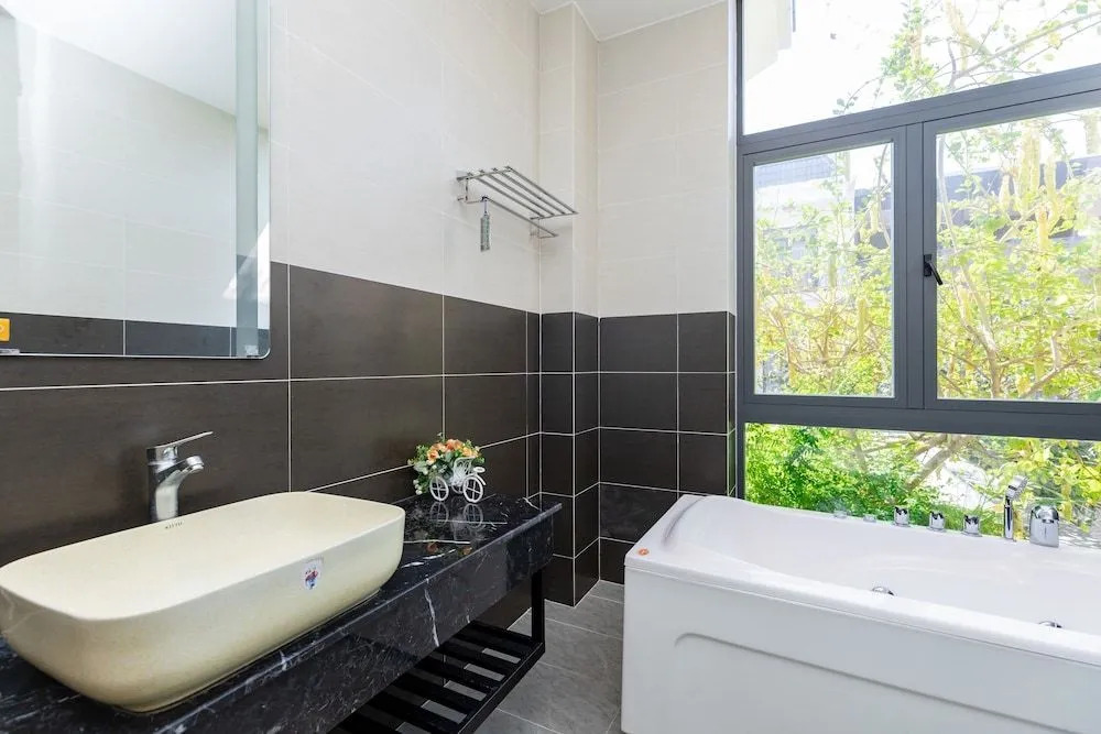 Tran Duy Luxury Villa 2
