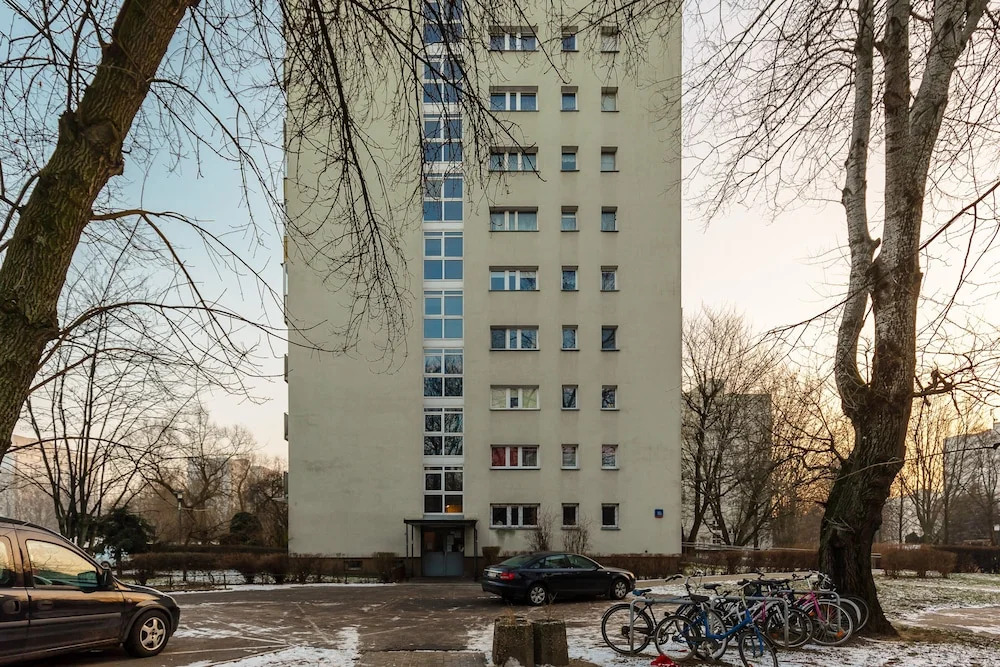 Stylish Apartment in Żoliborz by Renters
