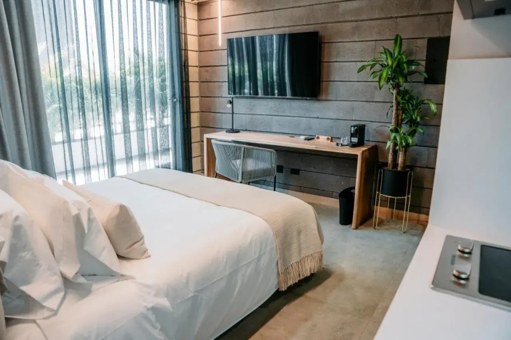 Hotel Living by Armoniko