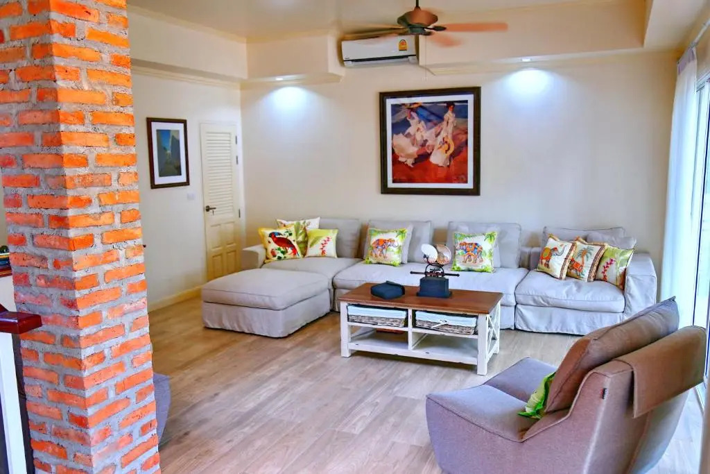 Koh Chang 6 Bedroom Villa with Private Pool and Garden