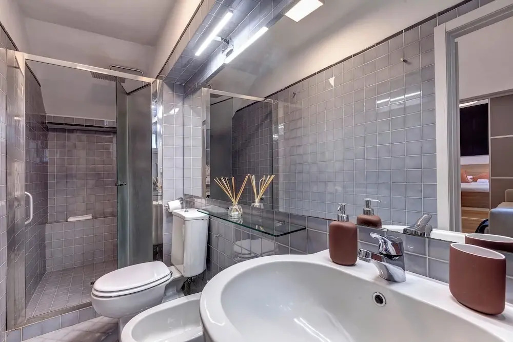 Gramsci Apartment by Mamo Florence