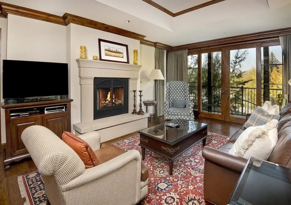 Luxury 2 Bedroom Residence in Lionshead Village