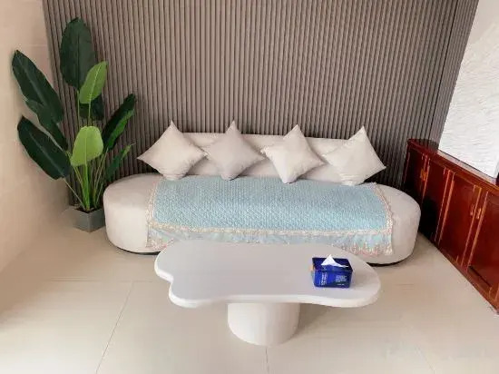 Genhe Yanyangting Hotel