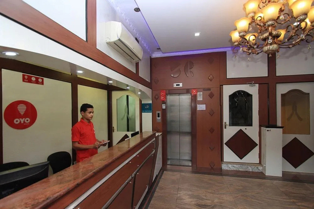 OYO 1175 Hotel Uno In