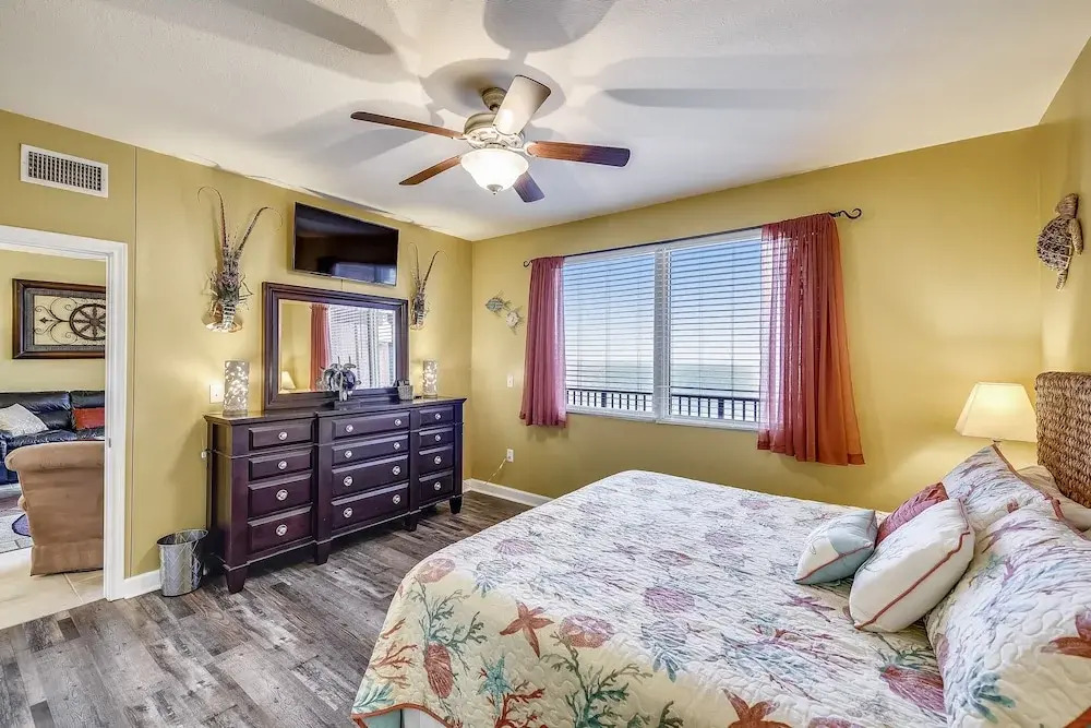 Shores Of Panama 2217- Elegantly Decorated, Sleeps 6, Free Fun! 1 Bedroom Condo by RedAwning
