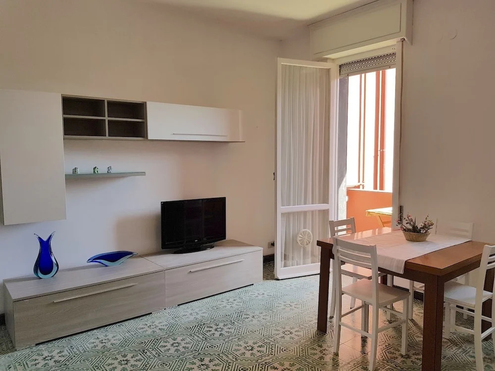 Lorenzo Charming Flat
