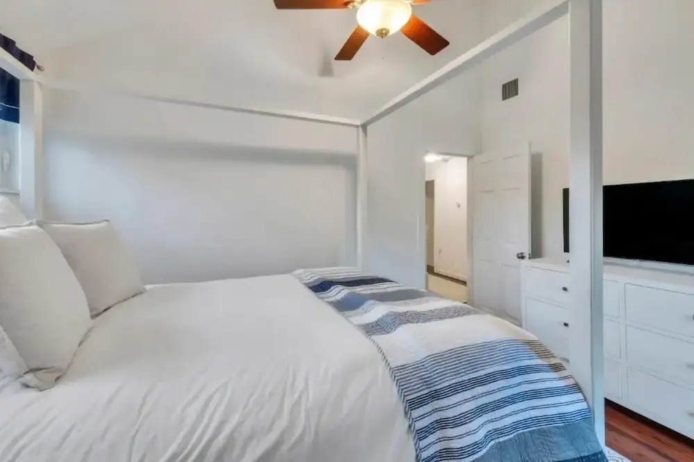 3BR w Pool and Hot Tub Birchwood by Rovetravel