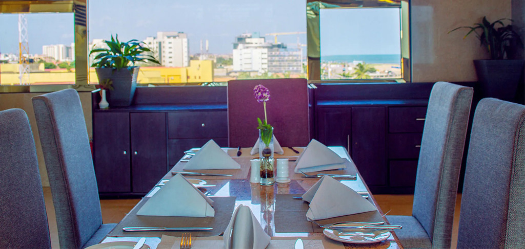 Best Western The Island Hotel