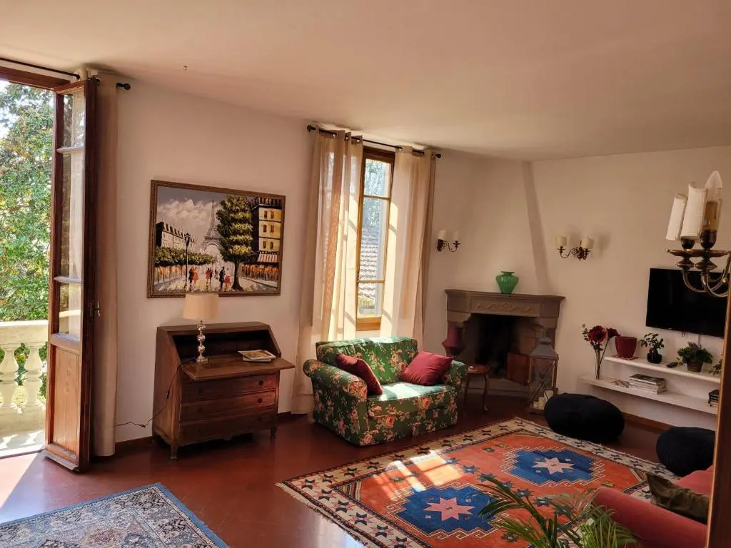 Villa Lia - Apartment in Villa with private garden and Pool