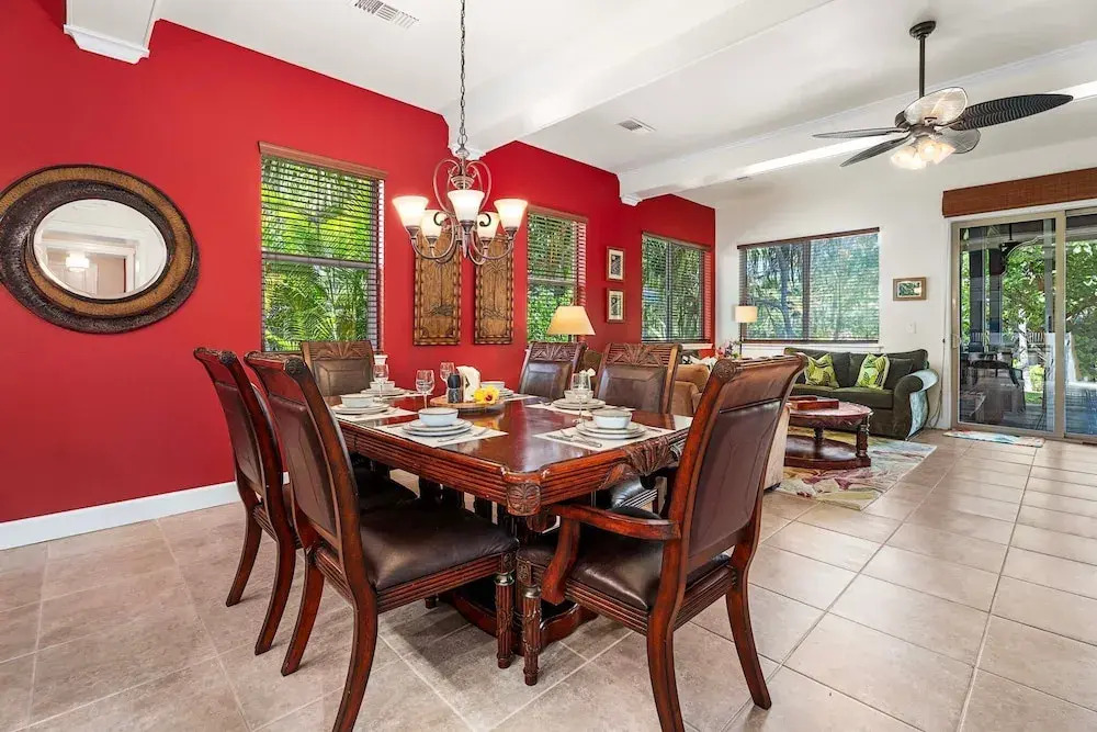 Updated Unit - Perfect Location - Vrkcv