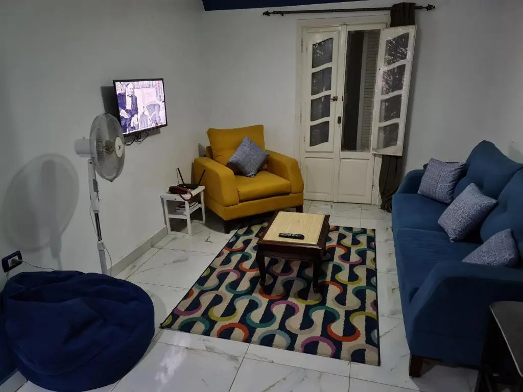 Sunny modern apartment with good internet, near from city center of Alexandria