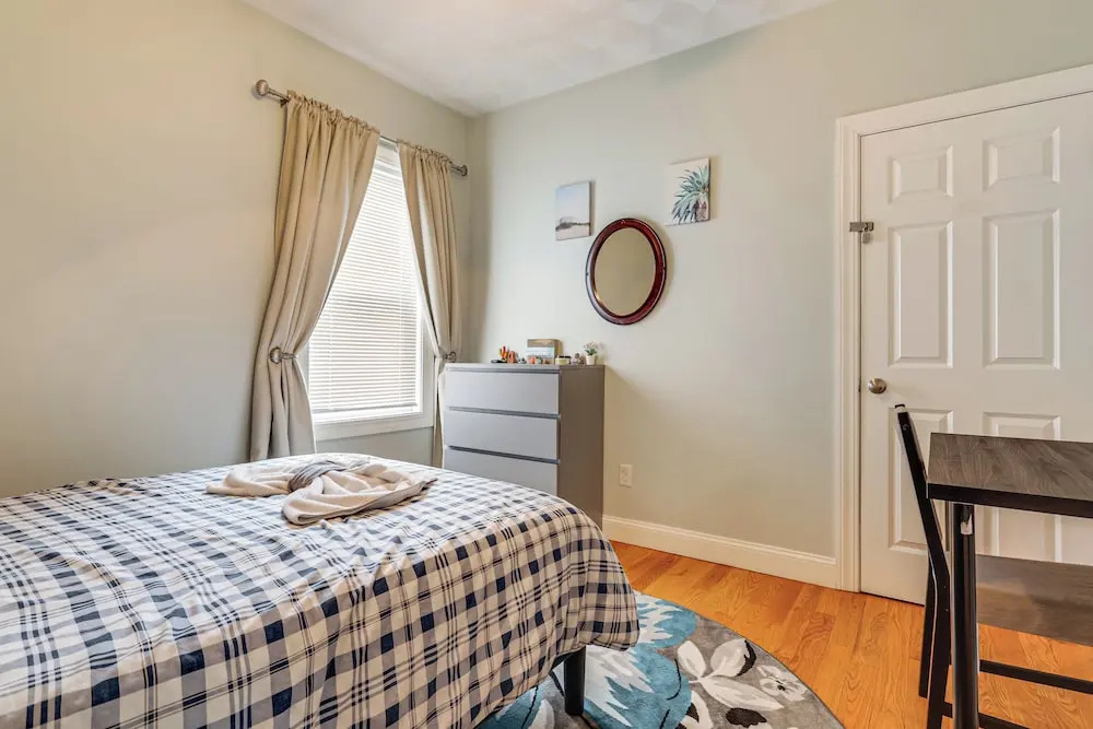 Providence Apartment 1 Mi to Brown University