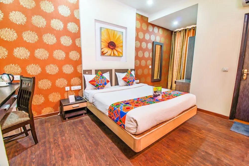 Fabhotel The Residency