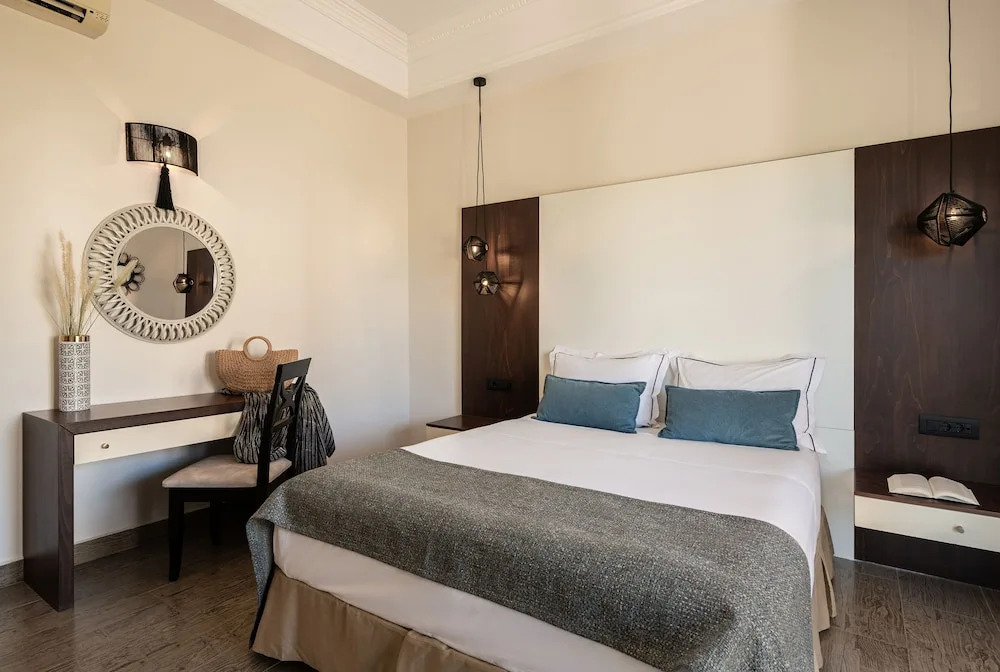 Caldera Theros Villas Chania