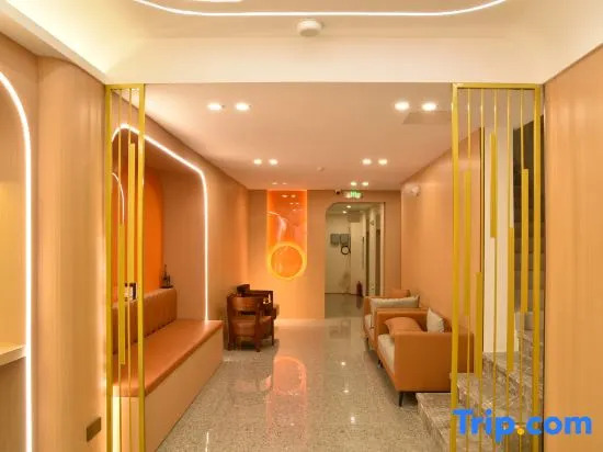 Yuemingze Hotel (Qingdao University of Technology Branch)