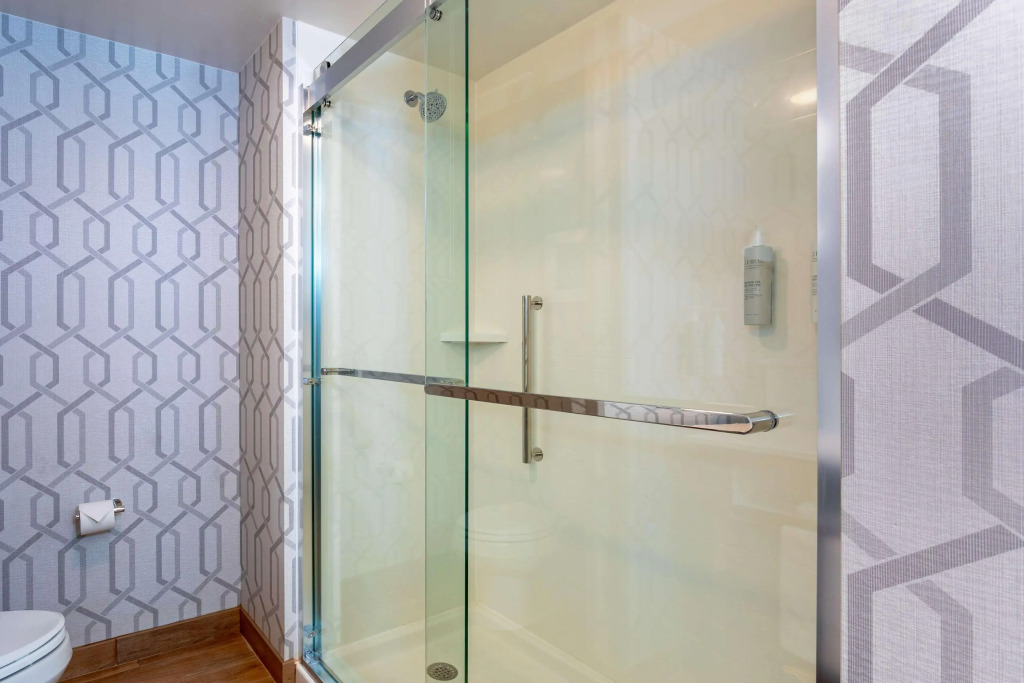 Holiday Inn Express & Suites Jacksonville South East - Medical Center Area by IHG