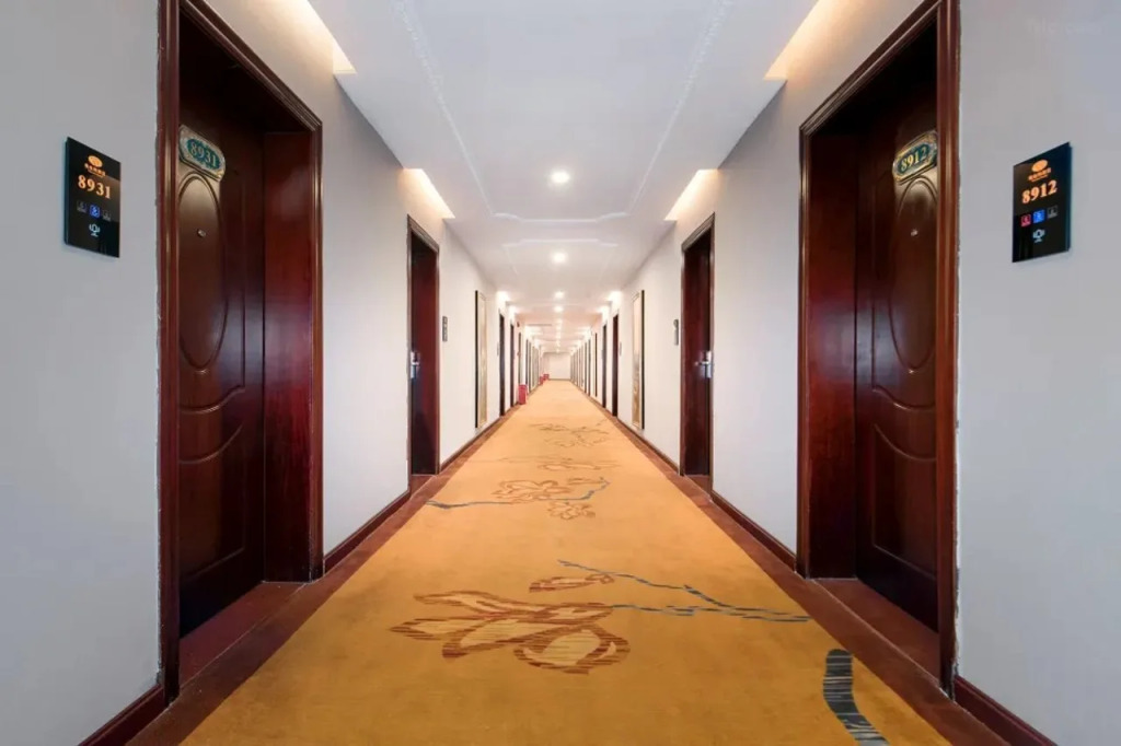 Vienna Hotel Shenzhen Shajing Zhongxin Road