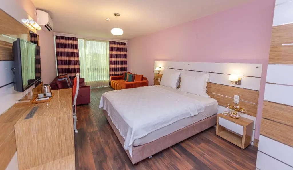TOK EPİK HOTEL