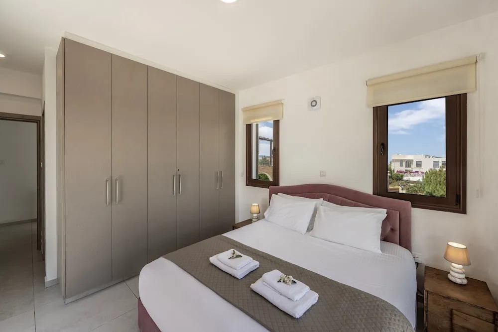 Ayia Napa Luxury Seaside Villa Ionion H15