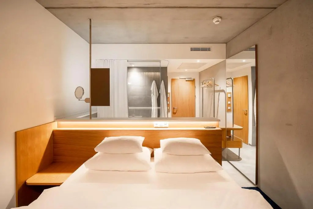 FIRMAMENT Hotel
