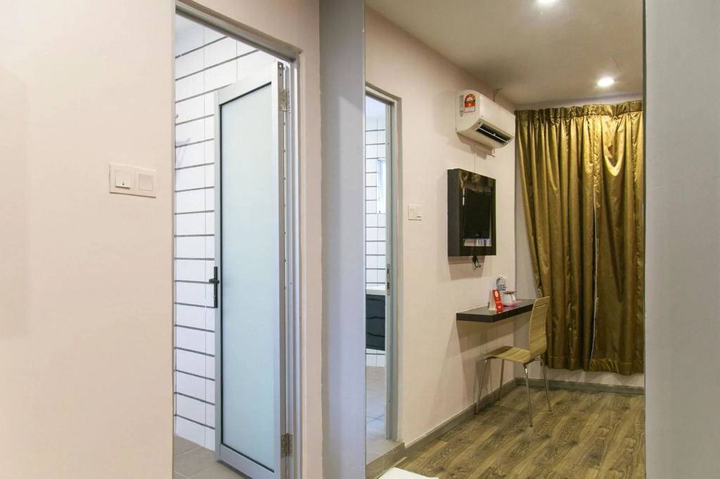 OYO 296 KK Hotel Jalan Pahang