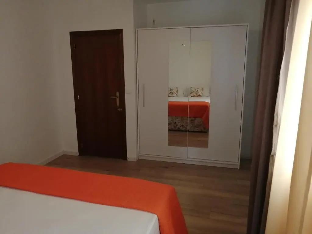 Domange I Apartment