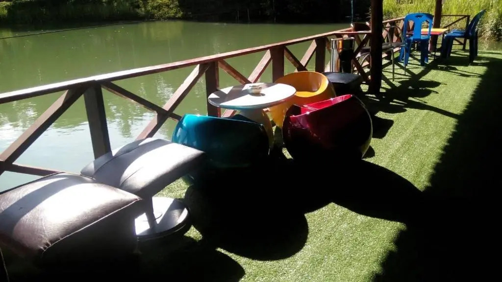 Pueanjai Resort and Restaurant