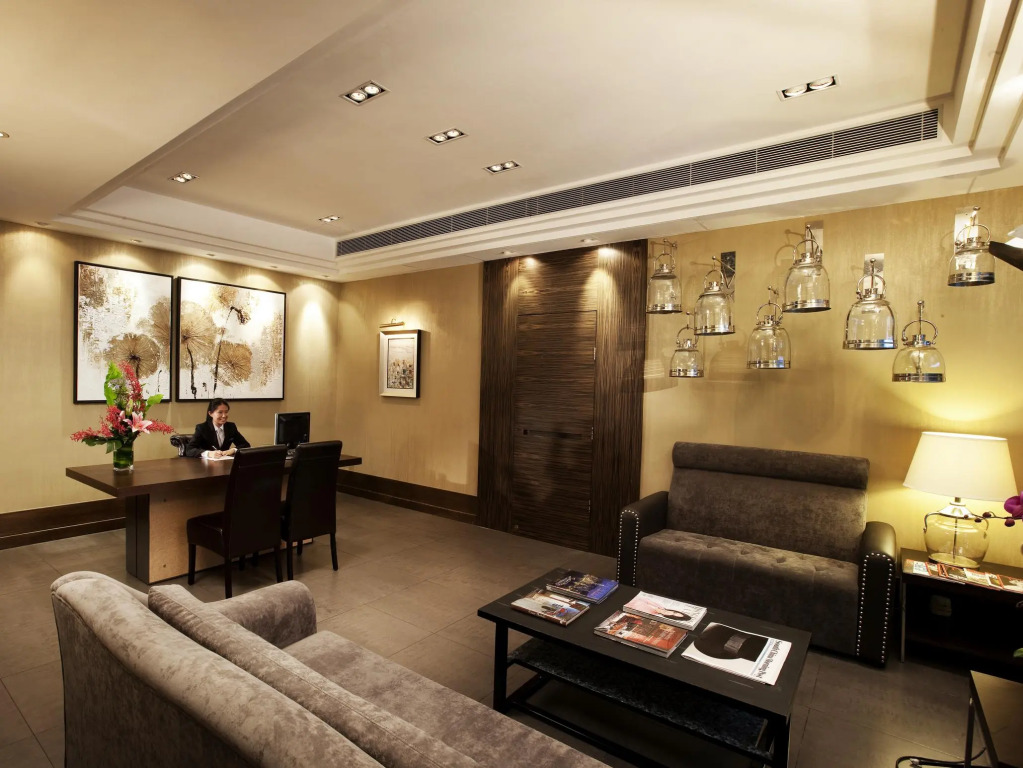 Xi Hotel