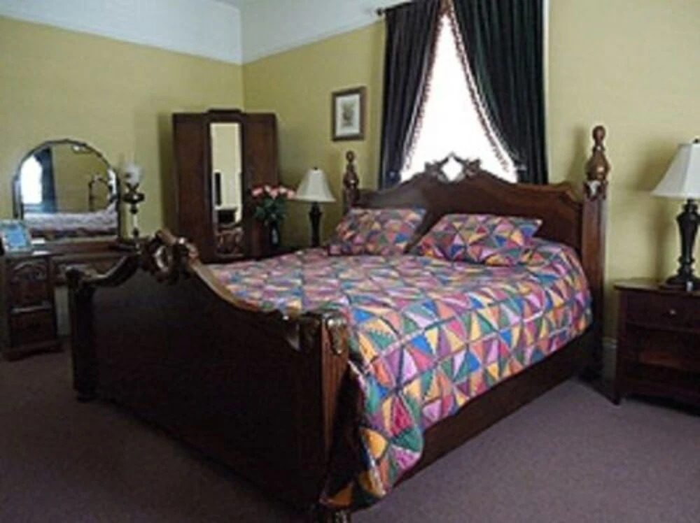 The Continental Inn