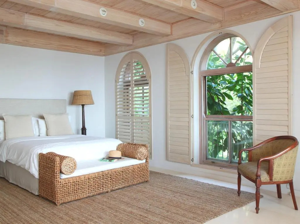 Luxurious Guest Suite with stunning ocean views