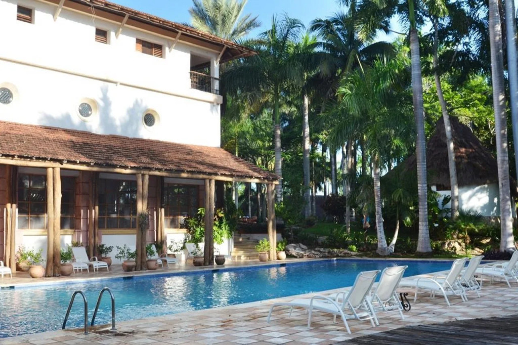 Mayaland Hotel & Bungalows