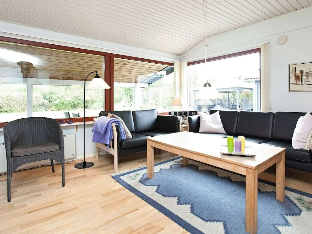 Luxurious Holiday Home With Whirlpool at Dannemare Lolland