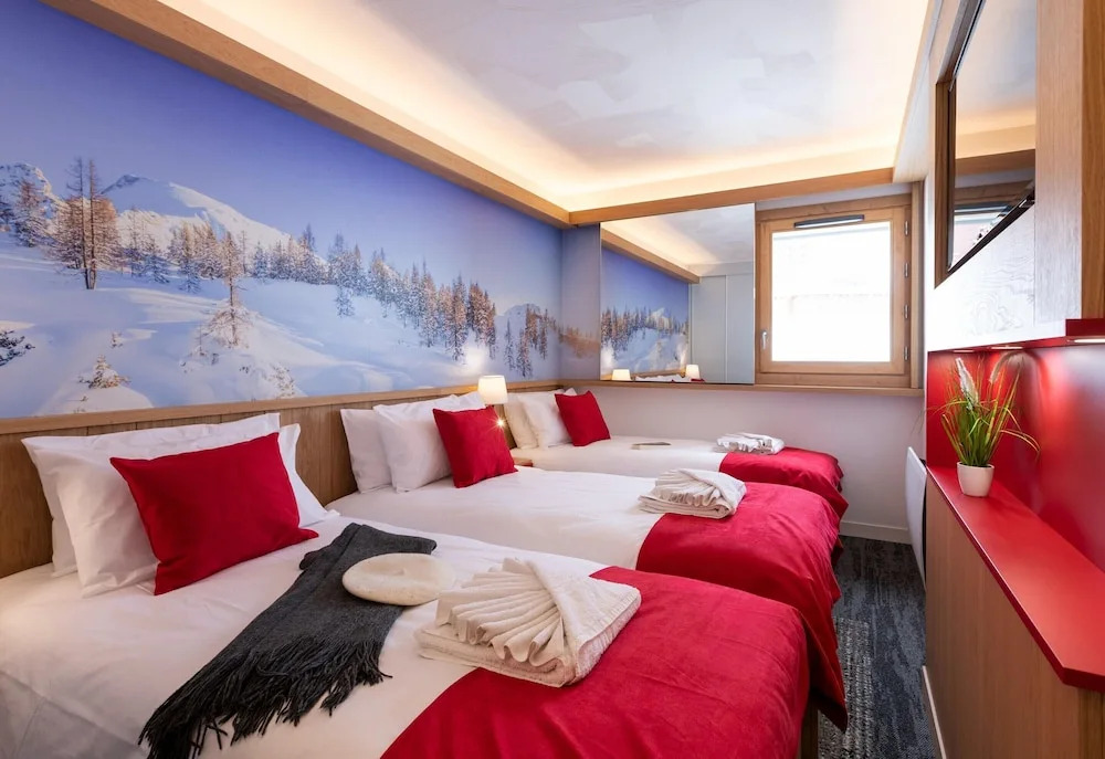 Apartment With Access to Infrared Sauna