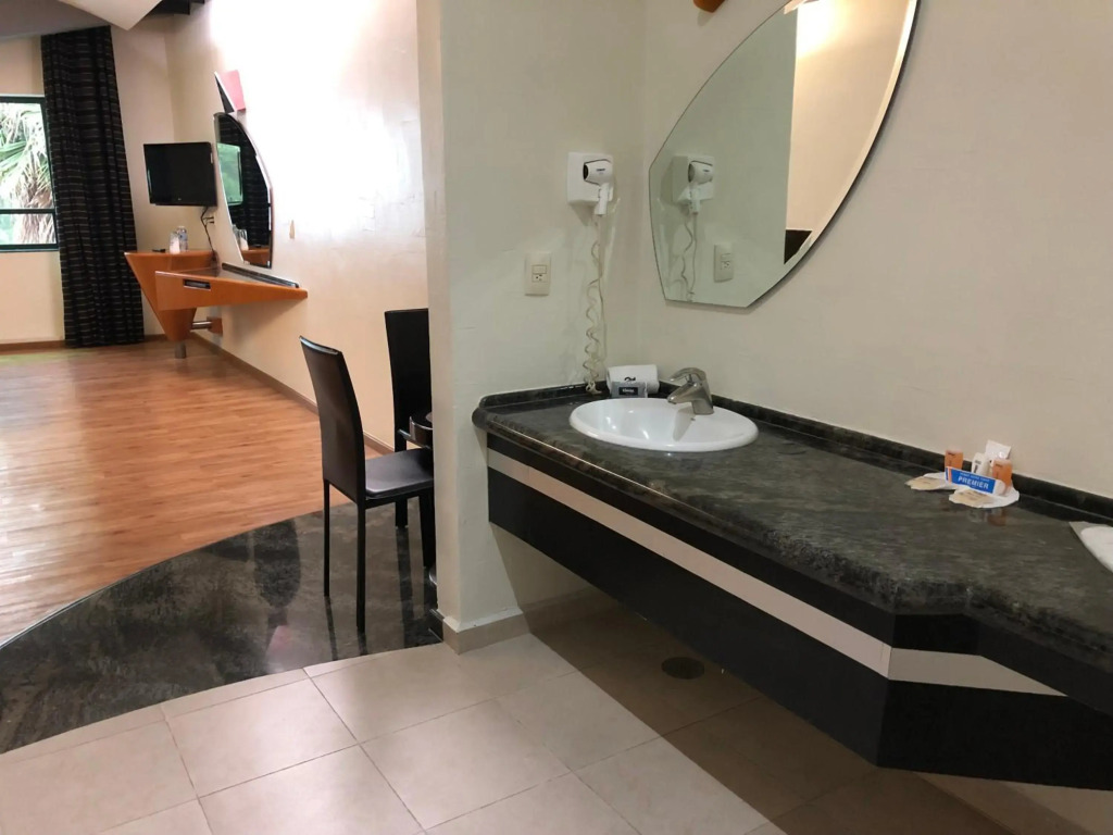 Hotel & Villas Pasadena IMPUESTOS NO INCLUIDOS EL PAGO ES DIRECTAMENTE EN EL HOTEL check in hasta 21 horas
