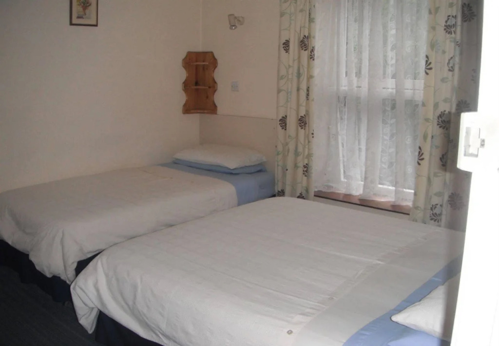 Clon Ross Guesthouse