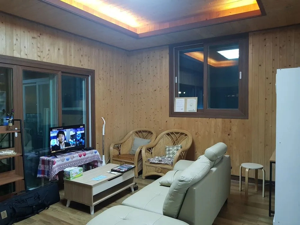 Woljeong view Guesthouse - Hostel