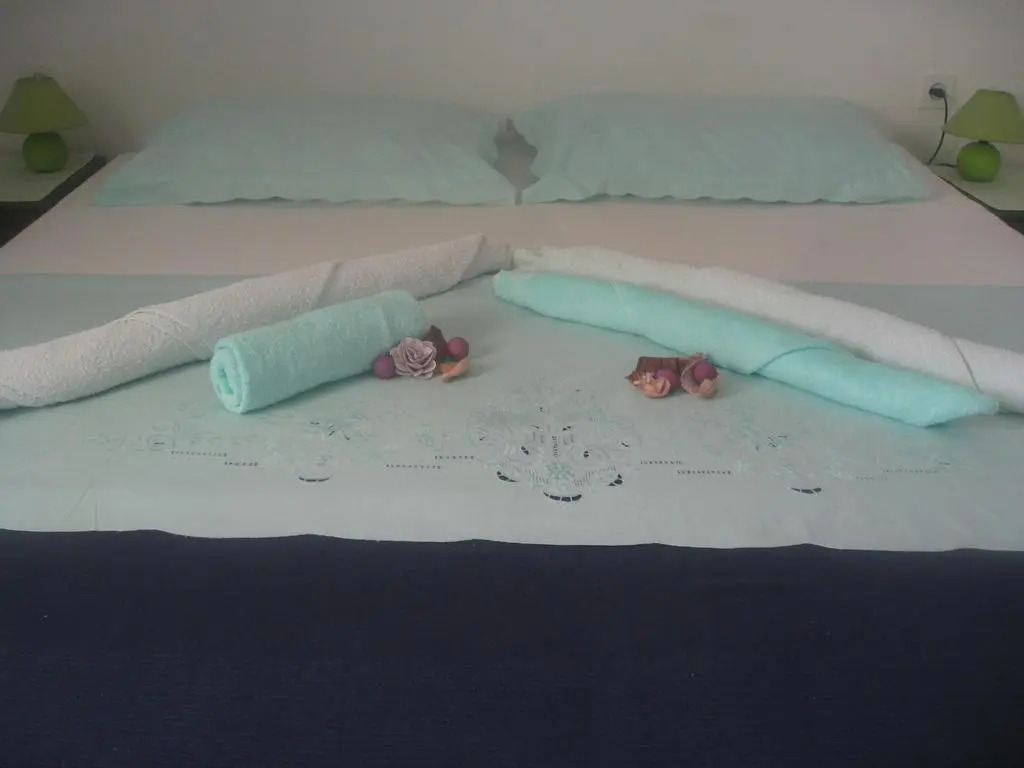 Nikolina Rooms