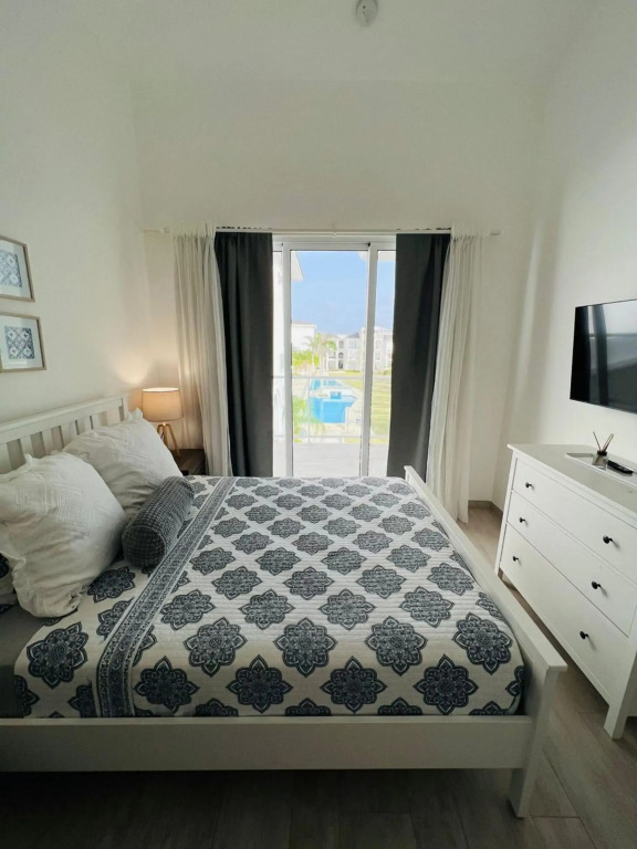 Cozy 1BDR with Pool Golf View at Cana Pearl