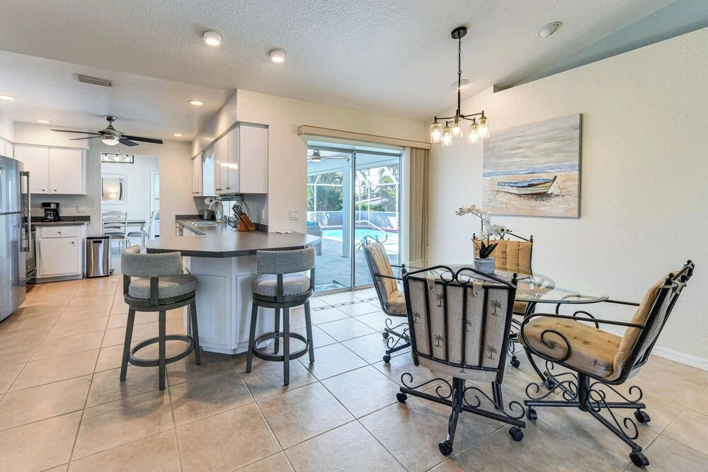3 Mi to Beach! Englewood Family Gem + Private Pool