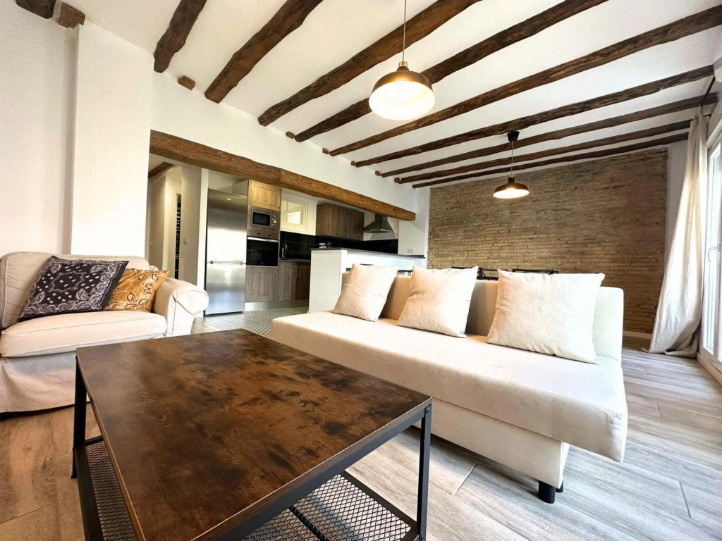 Apartamentos Dos Torres Rivendel - Con vistas a la Basilica del Pilar