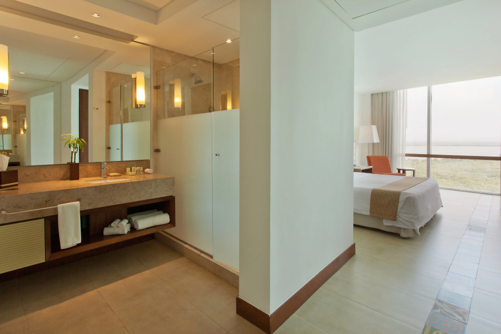 Holiday Inn Cartagena Morros by IHG