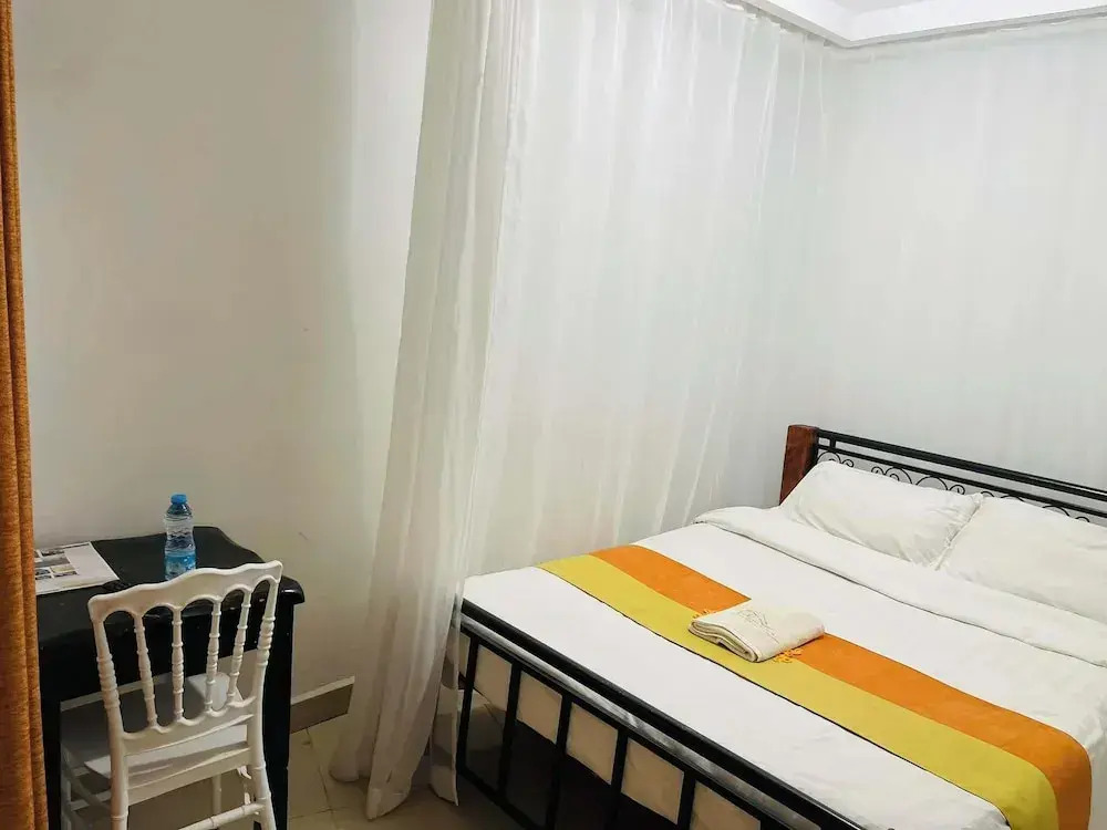 khwesa hotel