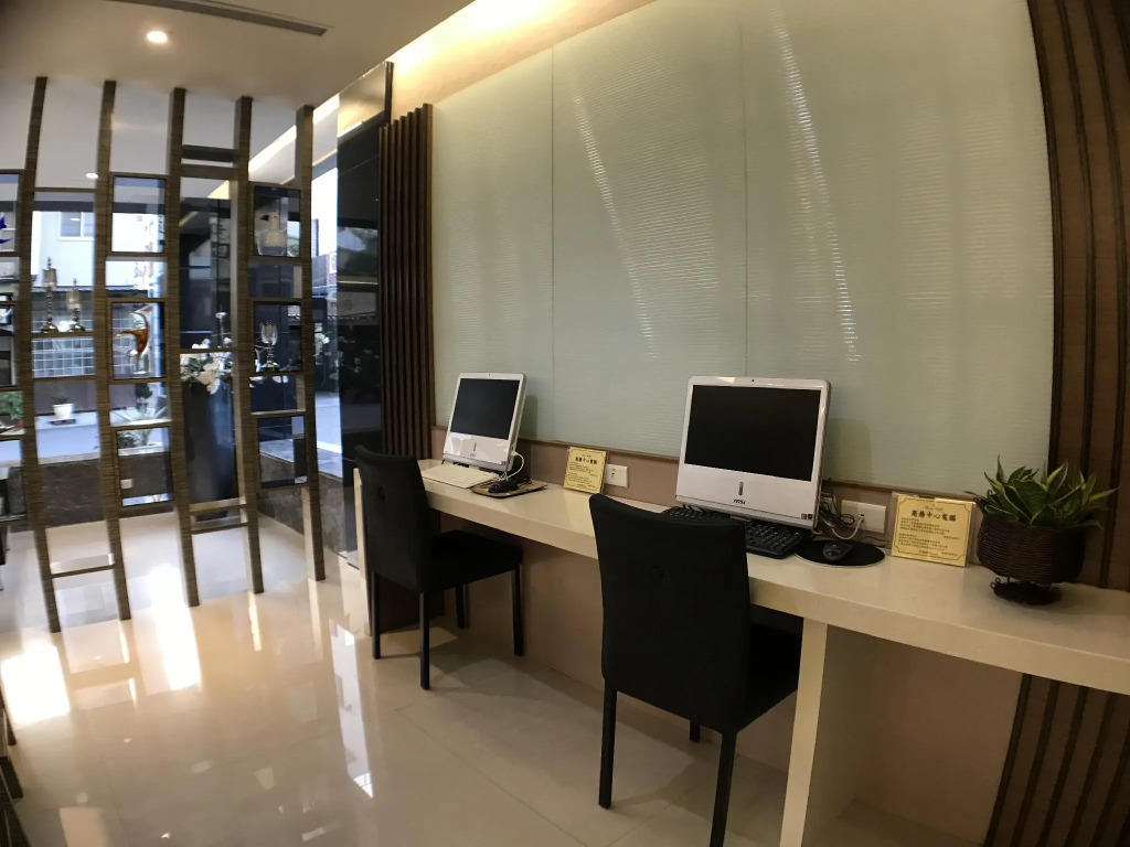 巴黎商旅 Paris Hotel