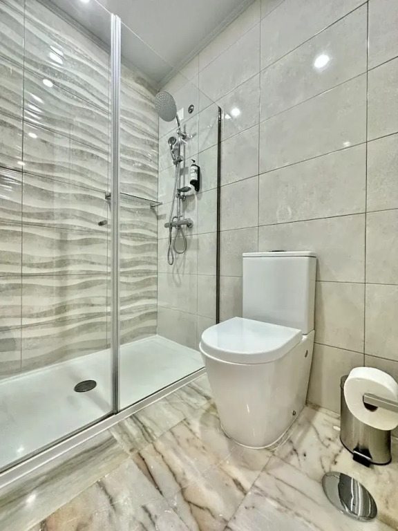 Bright Apartment Near Bolhao Metro Station
