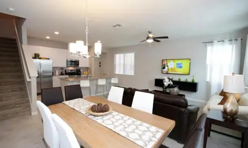 Four Bedrooms Townhome 5127