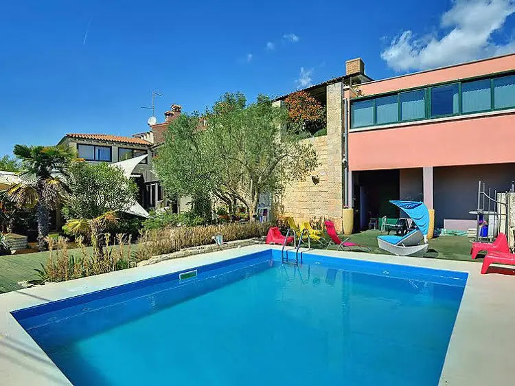 5-room House 300 M2 On 3 Levels - Inh 26452