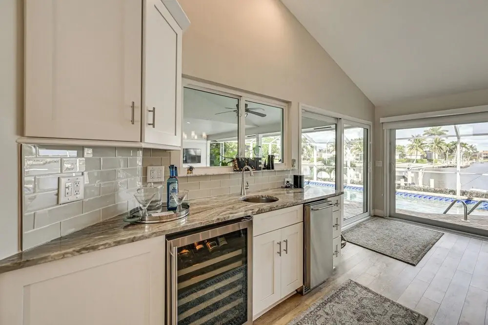 2 Mi to South Beach: Waterfront Home w/ Lanai!