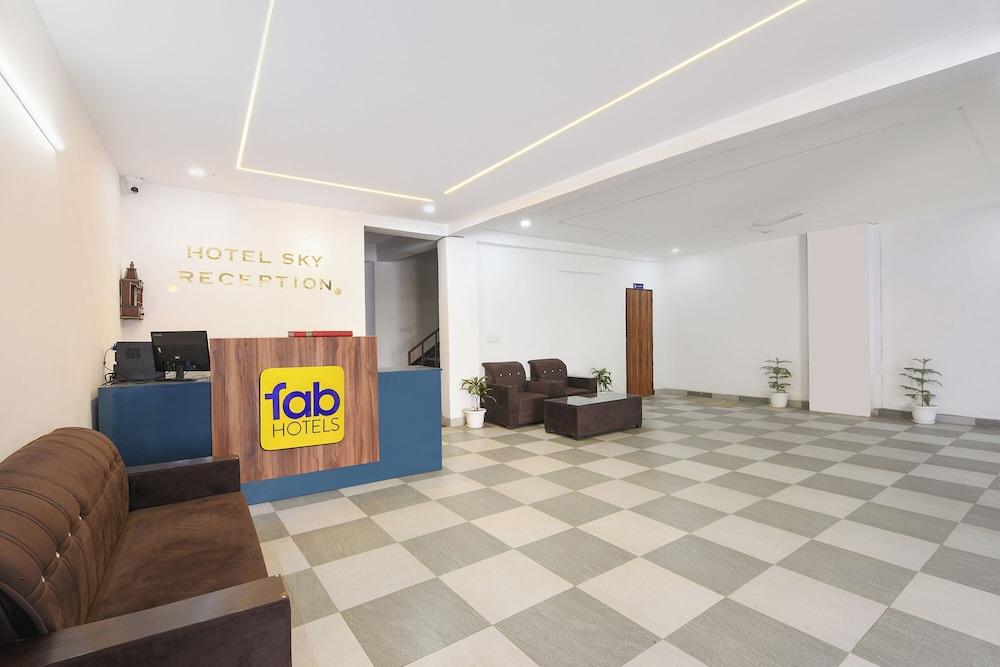 Fabhotel Sky Sector 76